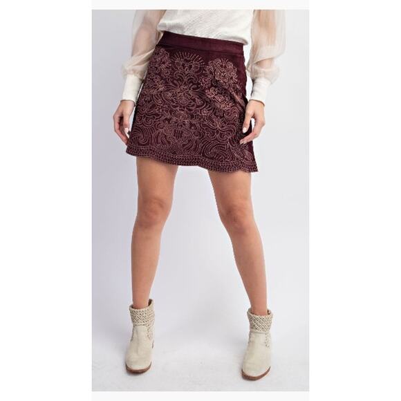Easel EB50227 Large Faux Suede Mini Skirt - Deep Plum - Picture 3 of 4